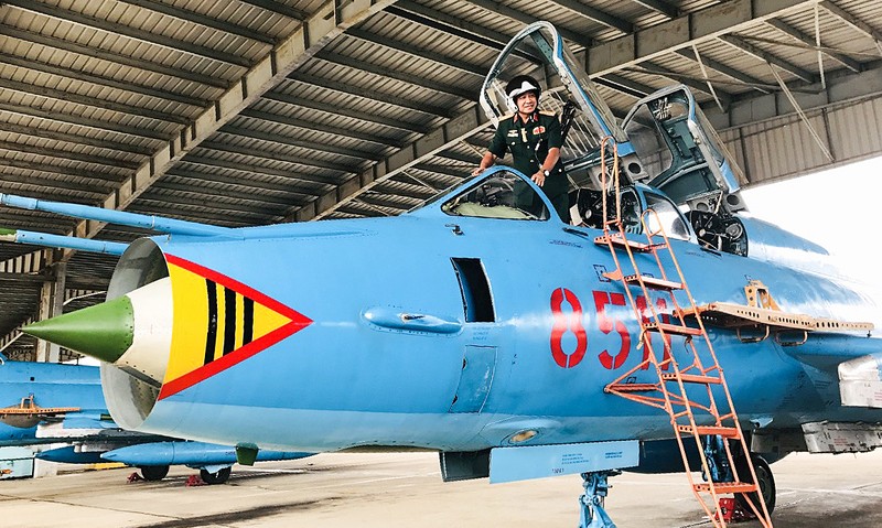 Doi canh cua tiem kich - bom Su-22 Viet Nam co gi dac biet?-Hinh-10