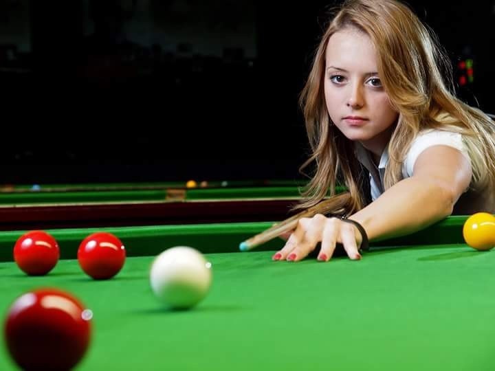 Chan dung nu trong tai billiard quyen ru-Hinh-2