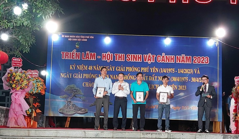 Phu Yen: Hoi sinh vat canh to chuc Trien lam sinh vat canh