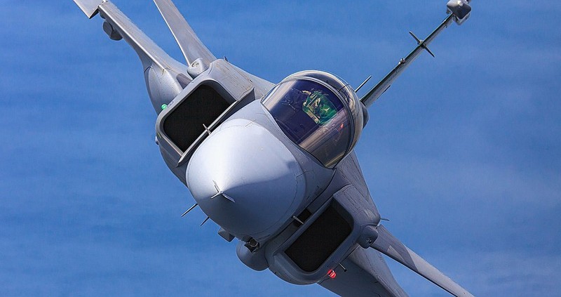 Tiem kich JAS 39 phu hop voi Ukraine hon la F-16 tu NATO-Hinh-3