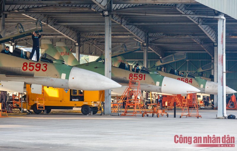 Lam chu “Ho mang chua” SU-30MK2