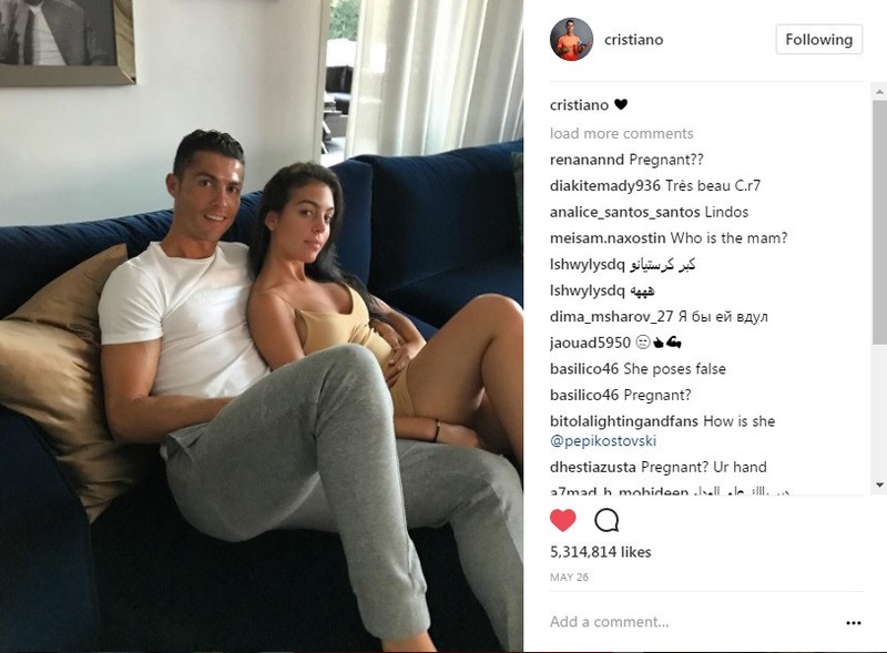 Top 10 anh nhan sieu bao like cua Ronaldo tren Instagram-Hinh-8