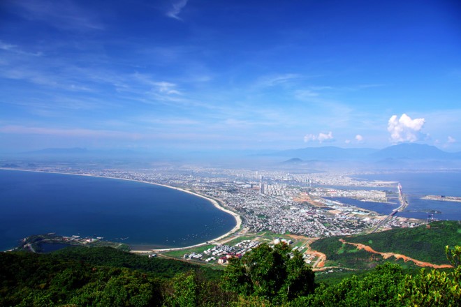 Vi sao nen hoc tap va lam viec tai "mien dat hua" Da Nang?