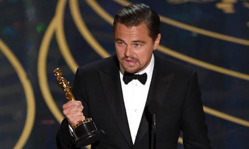 Uan khuc vu rua tien khien Leonardo DiCaprio tra tuong vang Oscar