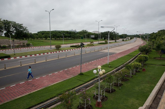 La lung thu do hoanh trang nhung vang tanh nhu &quot;chua Ba Danh&quot;-Hinh-5