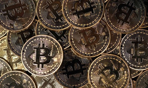 Dau tu tien ao bitcoin lai “khung": 1.000 USD “de“ ra 46 trieu USD?