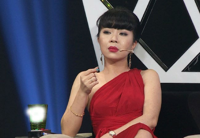 Sao Viet tranh cai trong gameshow: Tro tran gia nhung nguoi choi chay mau dau