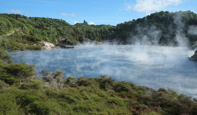 Bi an ho nuoc nong nhu chao chien o New Zealand