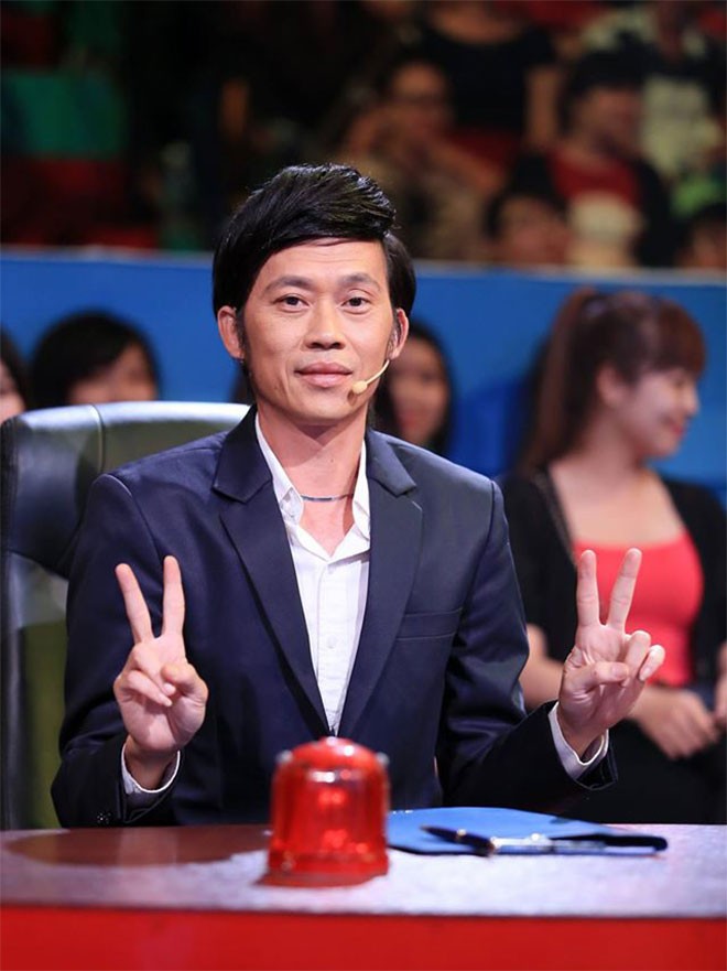 Cat-xe chong mat cua Hoai Linh khi choi game show va dong phim