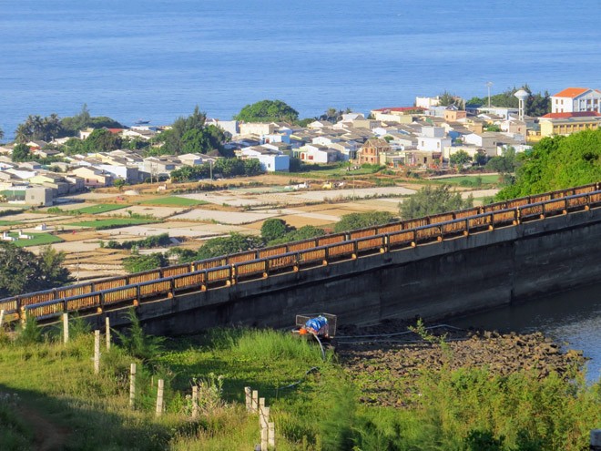 Ho nuoc ngot tren mieng nui lua co mot khong hai o Viet Nam-Hinh-5