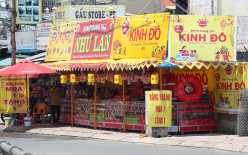 Cac tiem banh Trung thu vang khach du dai ha gia-Hinh-2