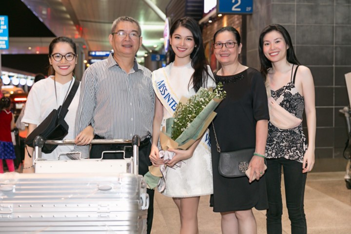 Thuy Dung mang 140kg hanh ly sang Nhat du thi Miss Internation-Hinh-10
