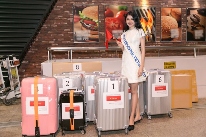 Thuy Dung mang 140kg hanh ly sang Nhat du thi Miss Internation-Hinh-11