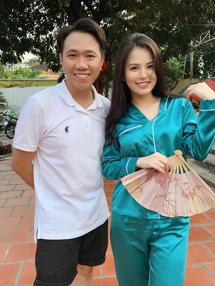 Lo gia the khung cua nguoi yeu xinh dep dien vien Anh Duc-Hinh-2