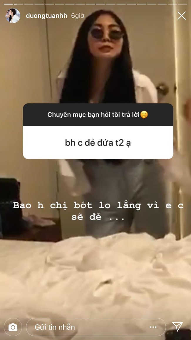 A hau Tu Anh phan ung gay gat vi bi hoi van de nhay cam nay