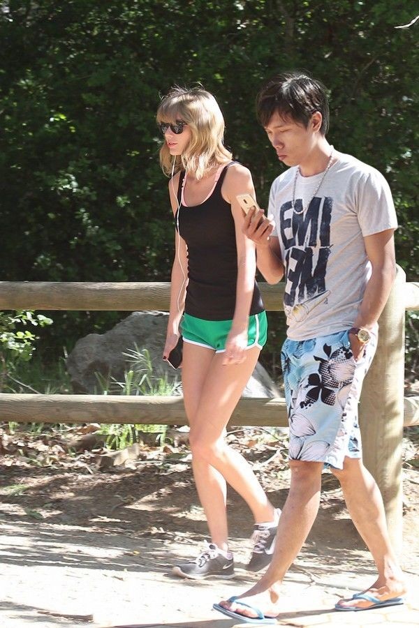 Cuoi bo loat anh hen ho cua Thanh photoshop cung Taylor Swift-Hinh-2