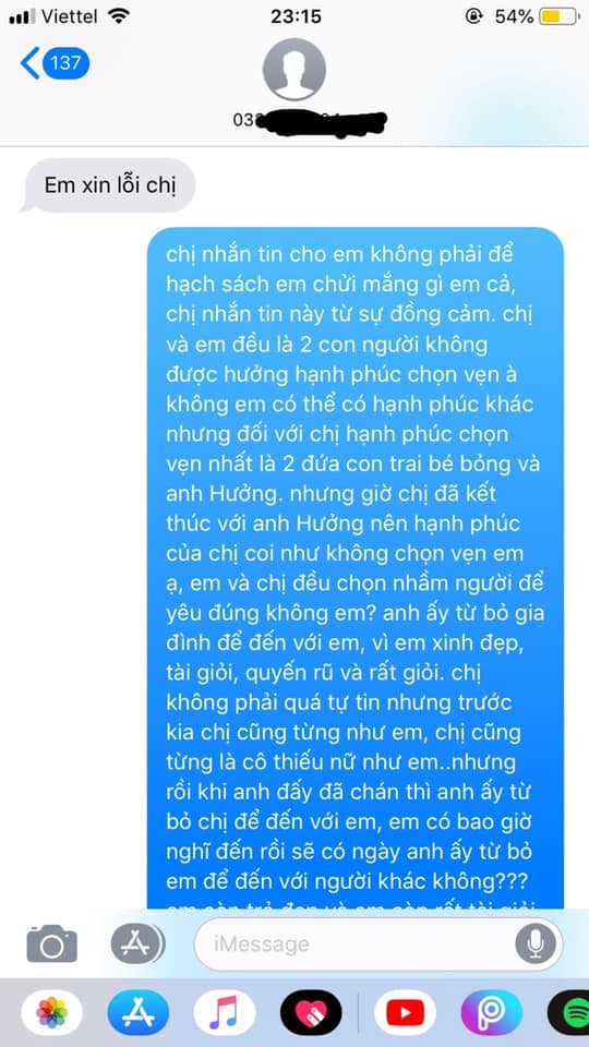 Vo chi gui 1 tin nhan cho bo ma khien ca nha chong ne phuc