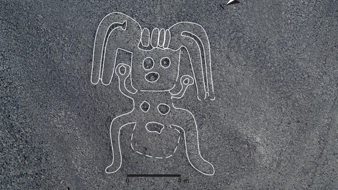 Lộ diện chân dung "người ngoài hành tinh" khổng lồ 2.000 tuổi ở Peru