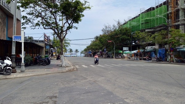 Khu du lich noi tieng vang lang den kho tin khi dich COVID-19-Hinh-2