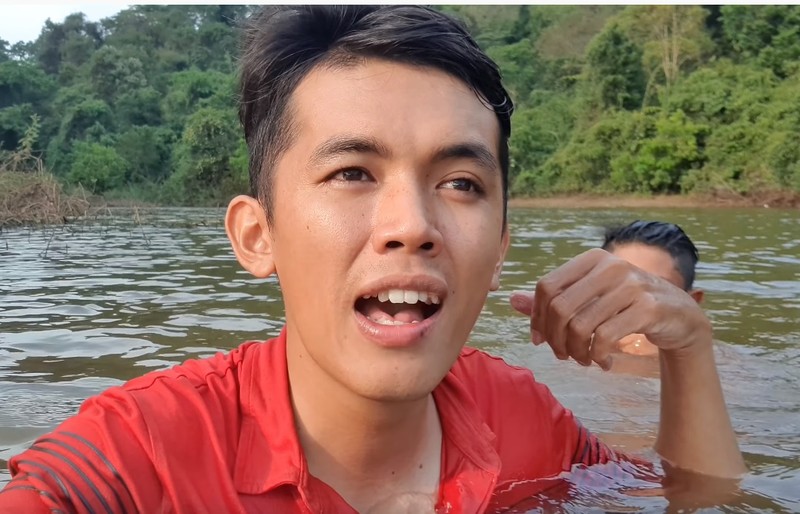 Chang phu ho la YouTuber ngheo nhat VN-Hinh-4