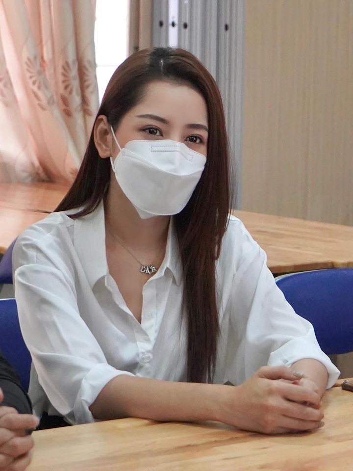 Chi Pu nhay vu dieu Ghen co Vy khien fan cuoi ngat vi quen-Hinh-9