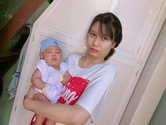 Ba nam sinh 2 dua, hotmom Thanh Tran than tho, 'che chong xai hao'-Hinh-6