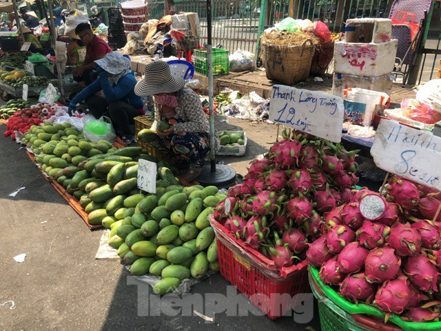 Trai cay mua he gia re nhu cho van e-Hinh-10