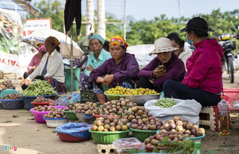 Noi lo cua nguoi nong dan khi man mat mua lai rot gia-Hinh-9