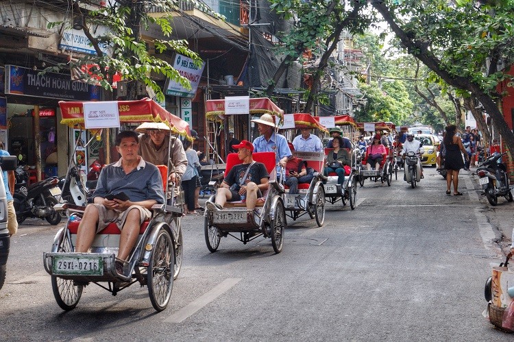 Hoat dong kinh doanh thu vi trong cac con ngo nho