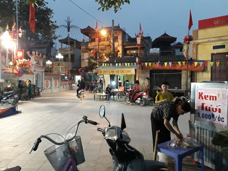 Vo chong tre thu nhap 25 trieu de 7 trieu tiet kiem