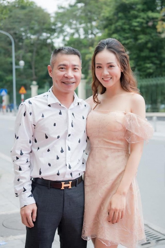 Cong Ly van thoai mai de ban gai sai vat the nay day