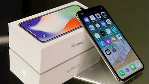 iPhone X dep long lanh, giam gia 'kich san' tai Viet Nam-Hinh-3