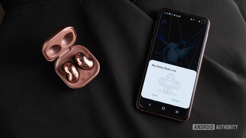 So sanh Samsung Galaxy Buds Live va Buds Plus: Chon cu hay moi-Hinh-6