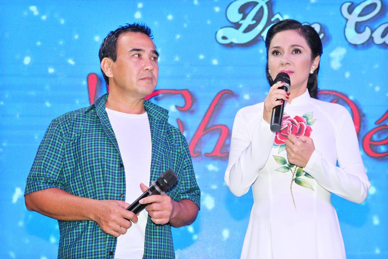 Doi nhieu thang tram, di len tu be tac cua MC Quyen Linh-Hinh-6