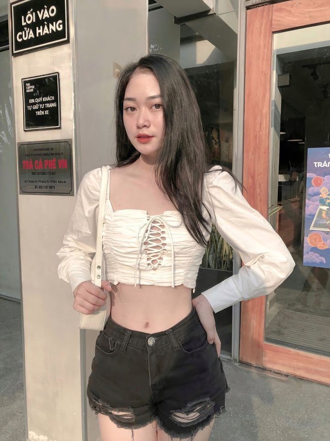 Ve nong bong cua nang mau lookbook 10x den tu Nghe An-Hinh-3