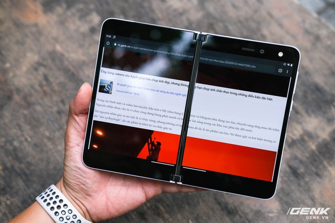 Microsoft Surface Duo: Cu tuong to nhung hoa ra lai rat nho gon-Hinh-21