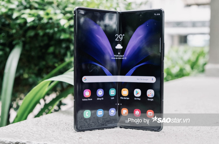 Galaxy Z Fold2: Lot xac ve thiet ke, cau hinh manh me hon!-Hinh-6