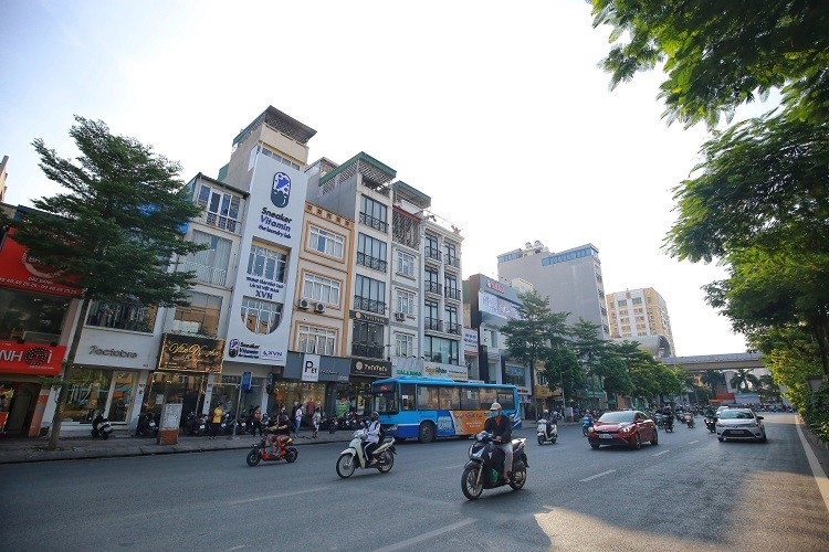 Cận cảnh 5 tuyến đường “đắt giá nhất hành tinh” ở Hà Nội, có nơi lên tới 3,1 tỉ đồng/m2 - 9