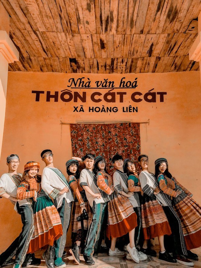 Hoi ban than 'danh ca thanh xuan' de di cung nhau-Hinh-16