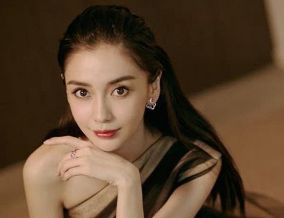 Angelababy bi lo anh nam 18 tuoi o Nhat Ban-Hinh-4