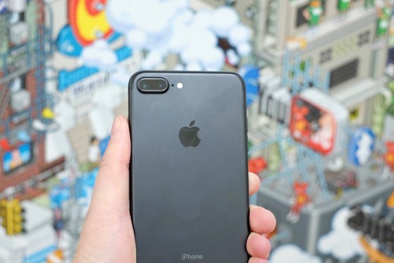 iPhone XS 64 GB giam gia manh-Hinh-2