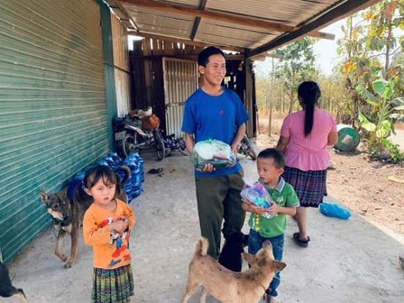 Bien tap vien Hoa Lai : Co gai viet nen cau chuyen cua tinh nguoi-Hinh-3