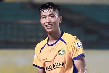 V.League 2021: FIFA dong y cho Van Lam toi Cerezo Osaka-Hinh-4