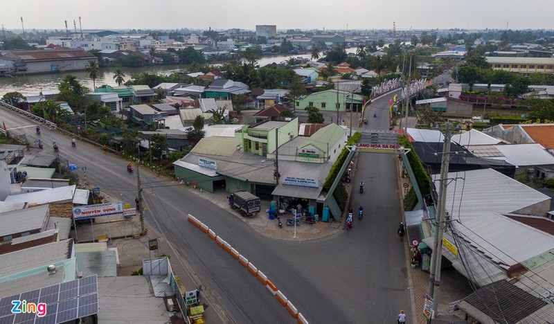 Lang hoa lon nhat mien Tay vang ve ngay giap Tet-Hinh-13