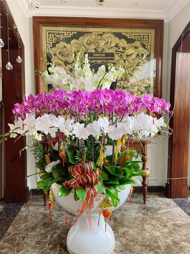 Boc gia hoa trong biet thu cua vo chong Bao Thy-Hinh-3