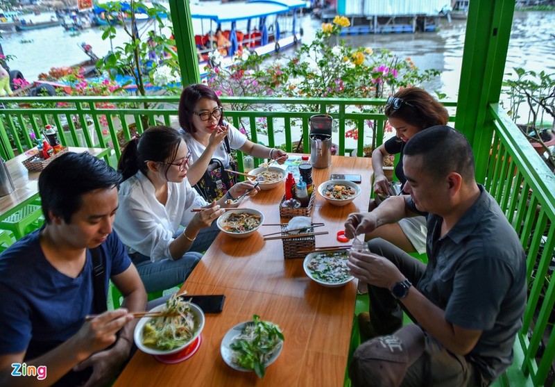 Trai cay luu dong o cho noi Cai Rang-Hinh-16