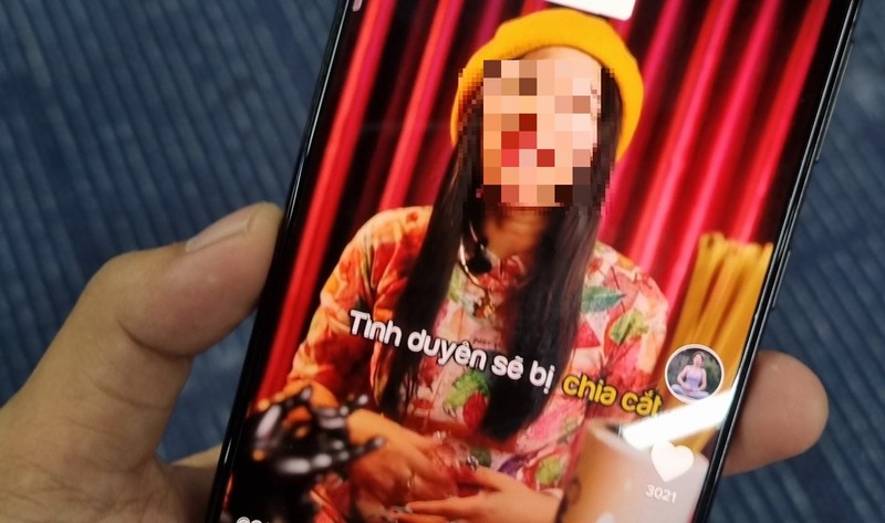 Video truc vong chua benh tran lan tren TikTok