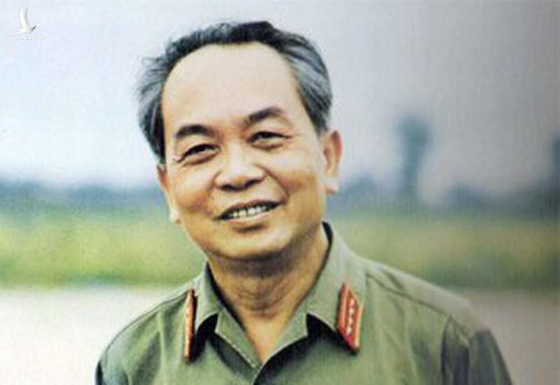 10 tuong lung lay tung that bai duoi tay Dai tuong Vo Nguyen Giap