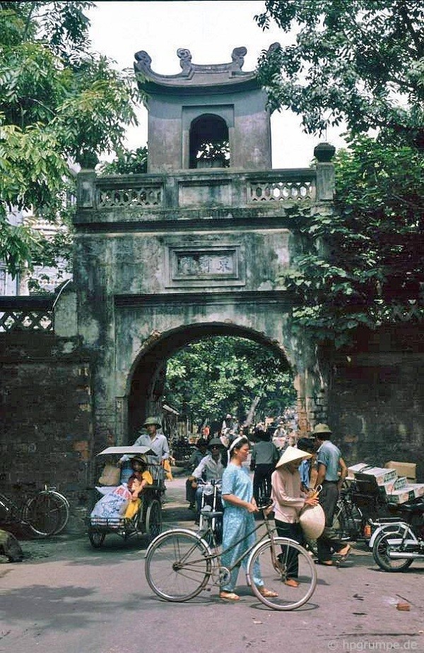 Hinh anh Ha Noi thoi bao cap: Binh yen va than thuoc-Hinh-15