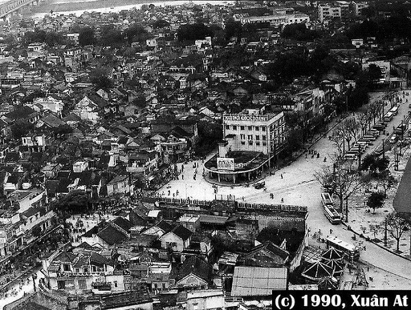 Hinh anh Ha Noi thoi bao cap: Binh yen va than thuoc